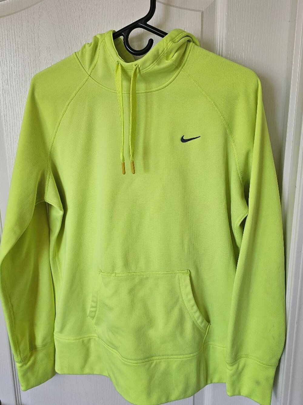 Nike Therma Fit Hoodie Womens L | Yellow Neon w/Athletic Thumbholes | VGUC